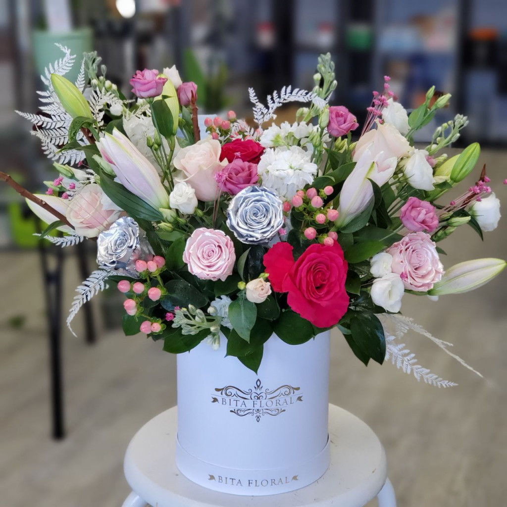 custom mothers day bouquet Whitby Bita Floral hand-crafted arrangement